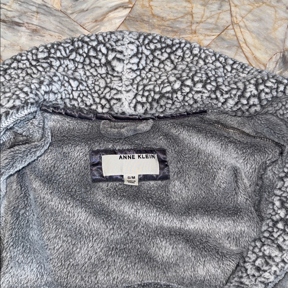 Anne Klein Soft Gray Robe Shower - Picture 10 of 16